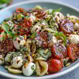Summer Pasta Caprese Basil